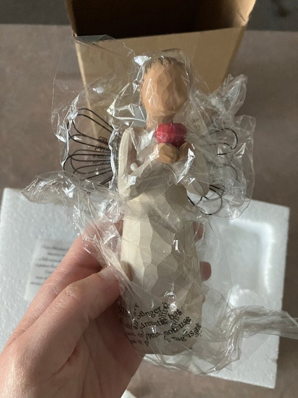 Willow Tree Angel Statuette - Picture 7 of 7